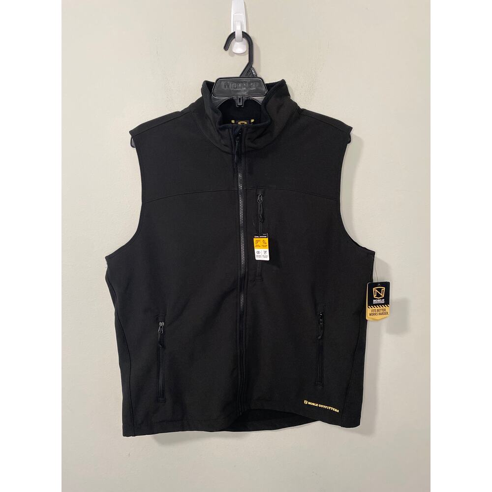 NWT Noble Outfitters Men's Softshell Vest Black Outdoor Riding, Size XL